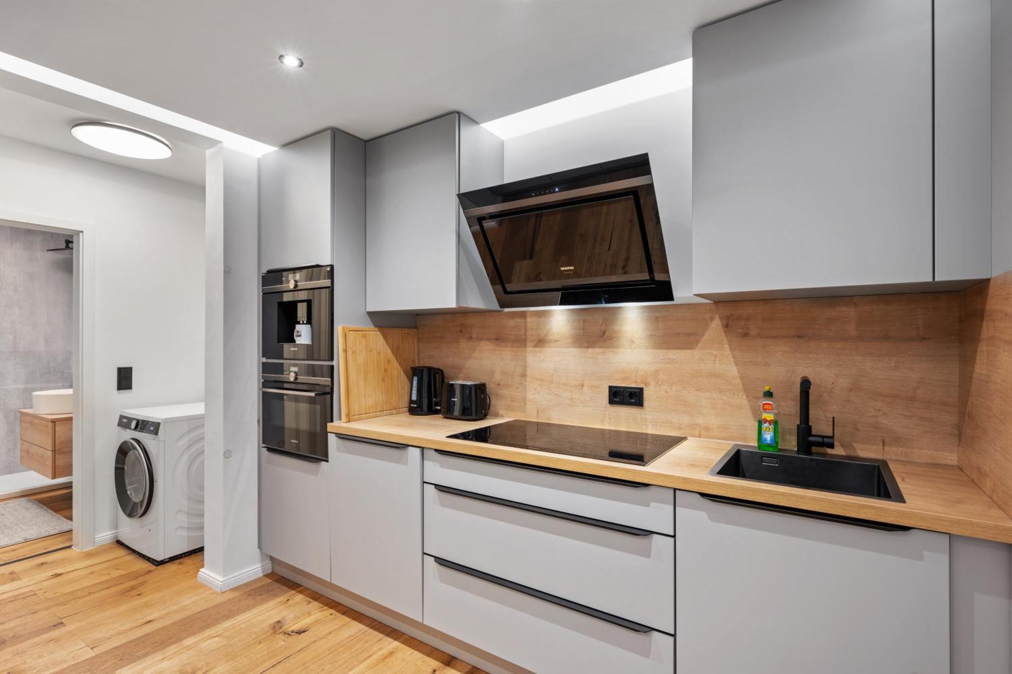 Edler Wohnraum Noble Stadtoase Mit Boxspringbett, Kaffeevollautomat, Lift & Parkplatz Chemnitz Extérieur photo