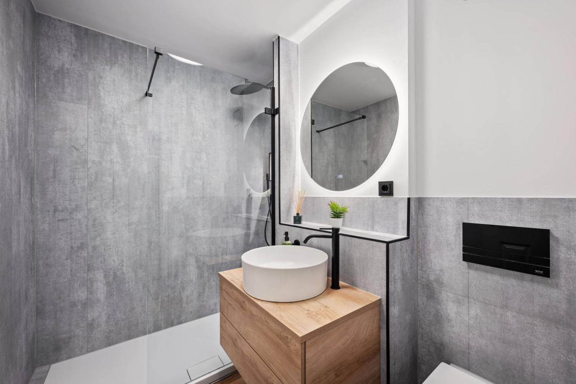 Edler Wohnraum Noble Stadtoase Mit Boxspringbett, Kaffeevollautomat, Lift & Parkplatz Chemnitz Extérieur photo
